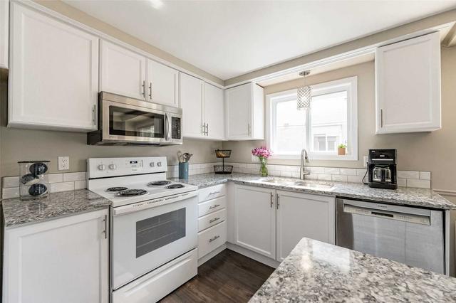 37 Koch Dr, House detached with 3 bedrooms, 2 bathrooms and 3 parking in Guelph ON | Image 40