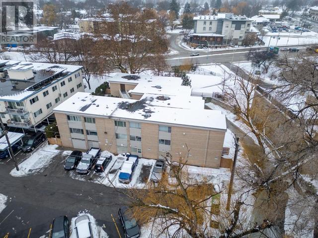 102 - 1761 Pandosy Street, Condo with 1 bedrooms, 1 bathrooms and 1 parking in Kelowna BC | Image 19
