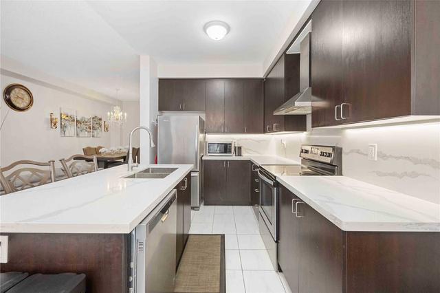 73 Chant Cres, House attached with 3 bedrooms, 3 bathrooms and 3 parking in Ajax ON | Image 5