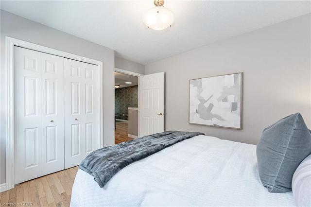 78 Parkside Drive, House detached with 3 bedrooms, 2 bathrooms and 2 parking in Guelph ON | Image 24