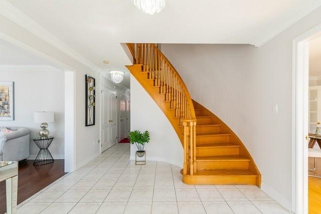 110 Roxbury St, House detached with 4 bedrooms, 4 bathrooms and 3 parking in Markham ON | Image 5