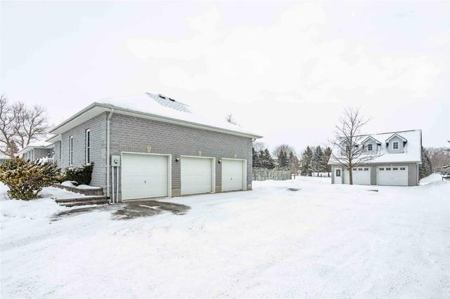 395 Sandford Rd, House detached with 3 bedrooms, 3 bathrooms and 14 parking in Uxbridge ON | Image 23