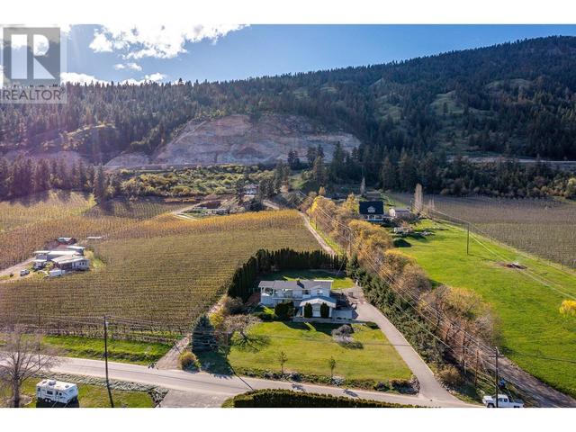 15562 Old Mission Road, House detached with 3 bedrooms, 2 bathrooms and 5 parking in Lake Country BC | Image 16