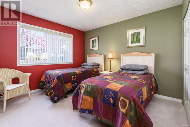 8 - 417 Heather Crt, House attached with 2 bedrooms, 2 bathrooms and 2 parking in Comox BC | Image 30