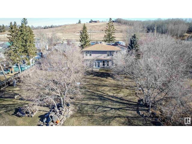 37 Lakeshore Dr, House detached with 2 bedrooms, 2 bathrooms and null parking in Sandy Beach AB | Image 68