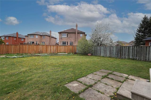 3 Turnberry Cres, House detached with 5 bedrooms, 4 bathrooms and 4 parking in Markham ON | Image 13