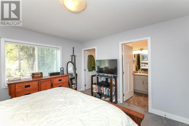 12 - 2109 13th St, House attached with 3 bedrooms, 3 bathrooms and null parking in Courtenay BC | Image 10