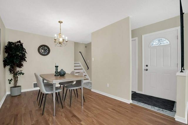 470 Daralea Hts, House semidetached with 4 bedrooms, 2 bathrooms and 4 parking in Mississauga ON | Image 25