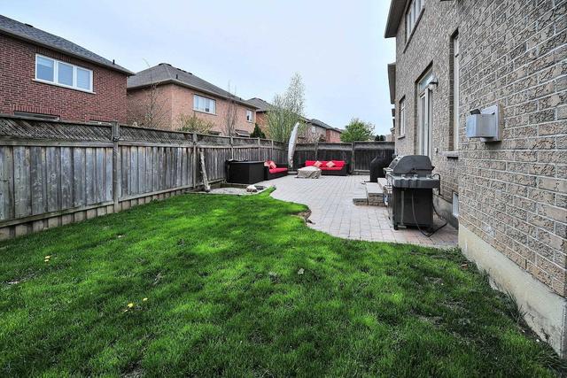 7 Hendel Dr, House detached with 4 bedrooms, 4 bathrooms and 6 parking in Vaughan ON | Image 33