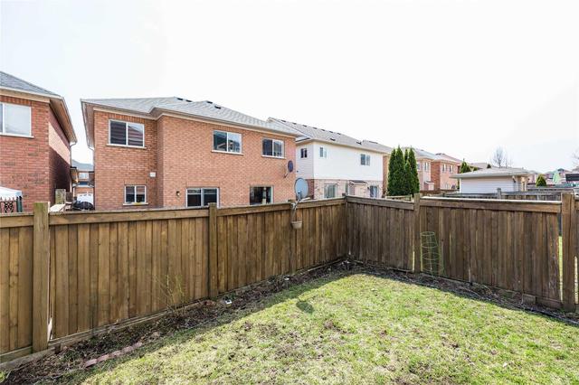 37 Spencer Dr, House detached with 3 bedrooms, 4 bathrooms and 4 parking in Brampton ON | Image 19