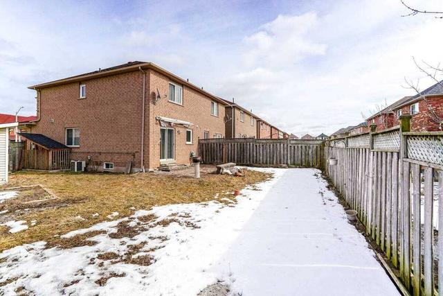 148 Tiller Tr, House semidetached with 3 bedrooms, 4 bathrooms and 5 parking in Brampton ON | Image 26
