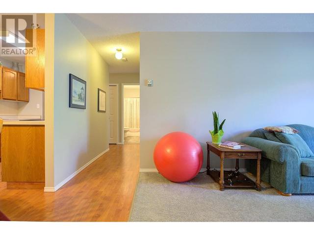 213 - 211 Kildonan Avenue, Condo with 2 bedrooms, 1 bathrooms and 1 parking in Enderby BC | Image 11