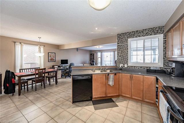 719 Grand Banks Drive, House detached with 3 bedrooms, 2 bathrooms and 3 parking in Waterloo ON | Image 13