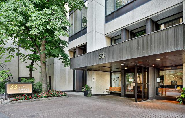 2435 - 33 Harbour Sq W, Condo with 1 bedrooms, 1 bathrooms and 1 parking in Toronto ON | Image 37