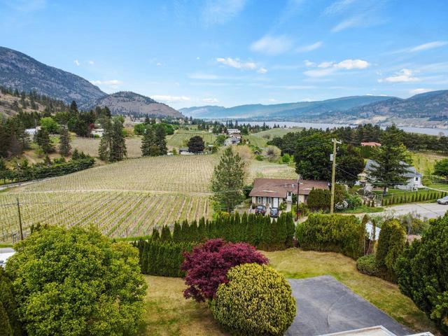 154 Lakehill Road, House detached with 4 bedrooms, 2 bathrooms and 1 parking in Okanagan Similkameen I BC | Card Image
