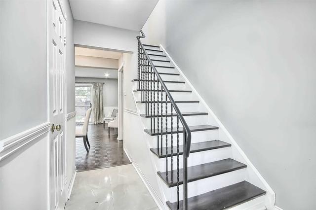 12 - 2088 Lakeshore Rd W, Townhouse with 3 bedrooms, 2 bathrooms and 1 parking in Oakville ON | Image 30