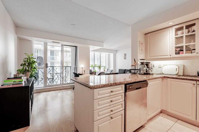 1419 - 140 Simcoe St, Condo with 2 bedrooms, 1 bathrooms and 1 parking in Toronto ON | Image 23
