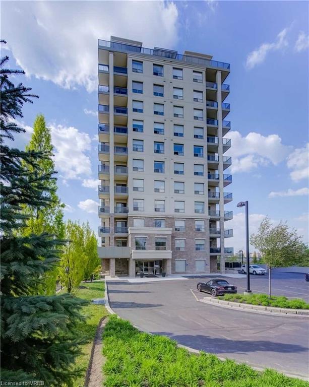 102 - 223 Erb Street W, House attached with 2 bedrooms, 2 bathrooms and 1 parking in Waterloo ON | Image 1