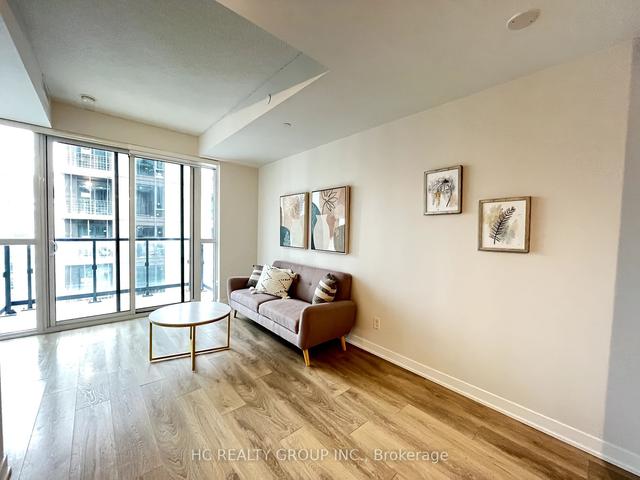 4611 - 87 Peter St, Condo with 1 bedrooms, 1 bathrooms and 0 parking in Toronto ON | Image 2