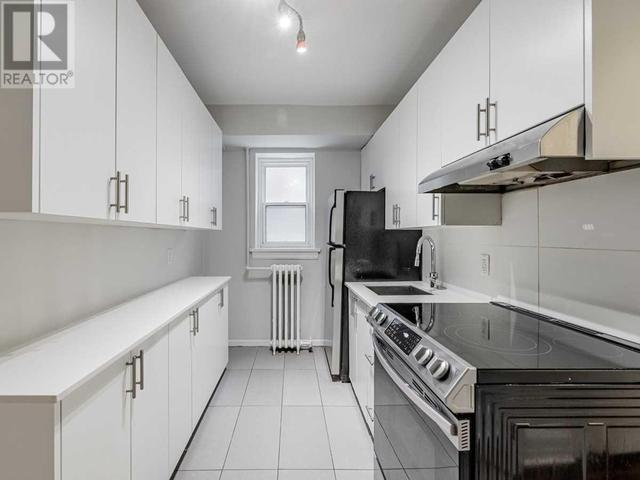 ll3 - 310 Lonsdale Rd, Condo with 1 bedrooms, 1 bathrooms and 1 parking in Toronto ON | Image 9