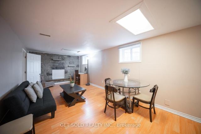 23 Humheller Rd, House detached with 4 bedrooms, 3 bathrooms and 4 parking in Toronto ON | Image 24