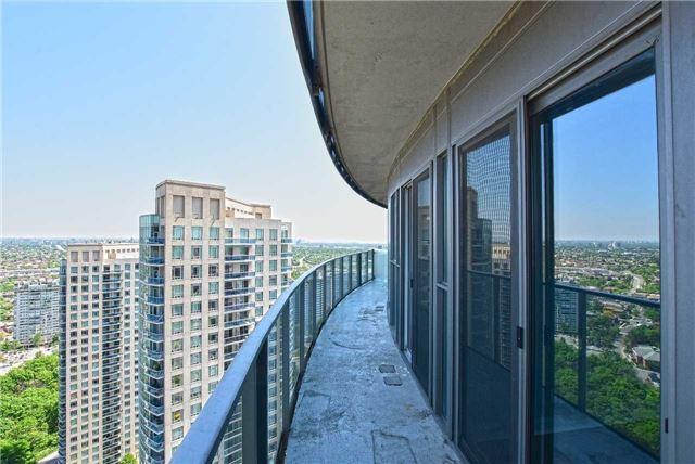 3007 - 60 Absolute Ave, Condo with 2 bedrooms, 2 bathrooms and 1 parking in Mississauga ON | Image 12