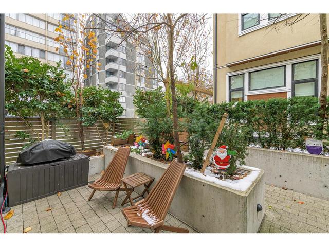1078 Nicola Street, House attached with 3 bedrooms, 2 bathrooms and 1 parking in Vancouver BC | Image 32