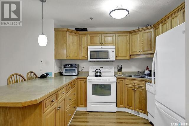 302 - 2909 Arens Road E, Condo with 2 bedrooms, 2 bathrooms and null parking in Regina SK | Image 3
