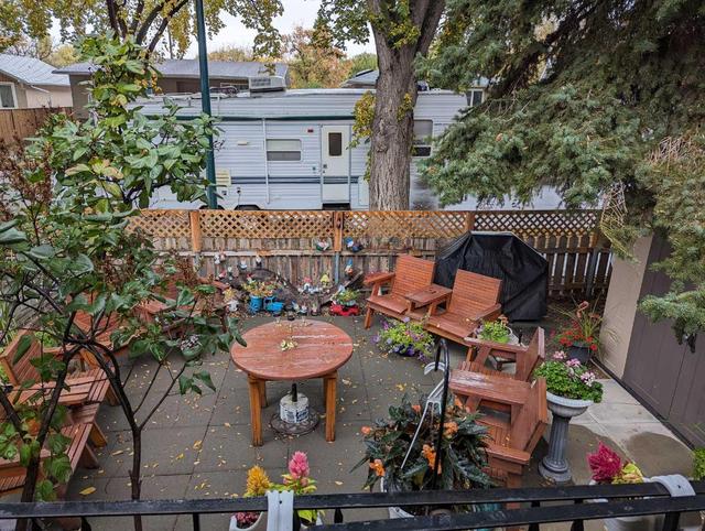 531 20 Street N, House detached with 4 bedrooms, 2 bathrooms and 6 parking in Lethbridge AB | Image 2