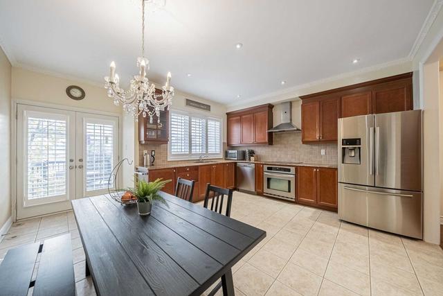 12 Flook Lane, House attached with 3 bedrooms, 4 bathrooms and 2 parking in Toronto ON | Image 5