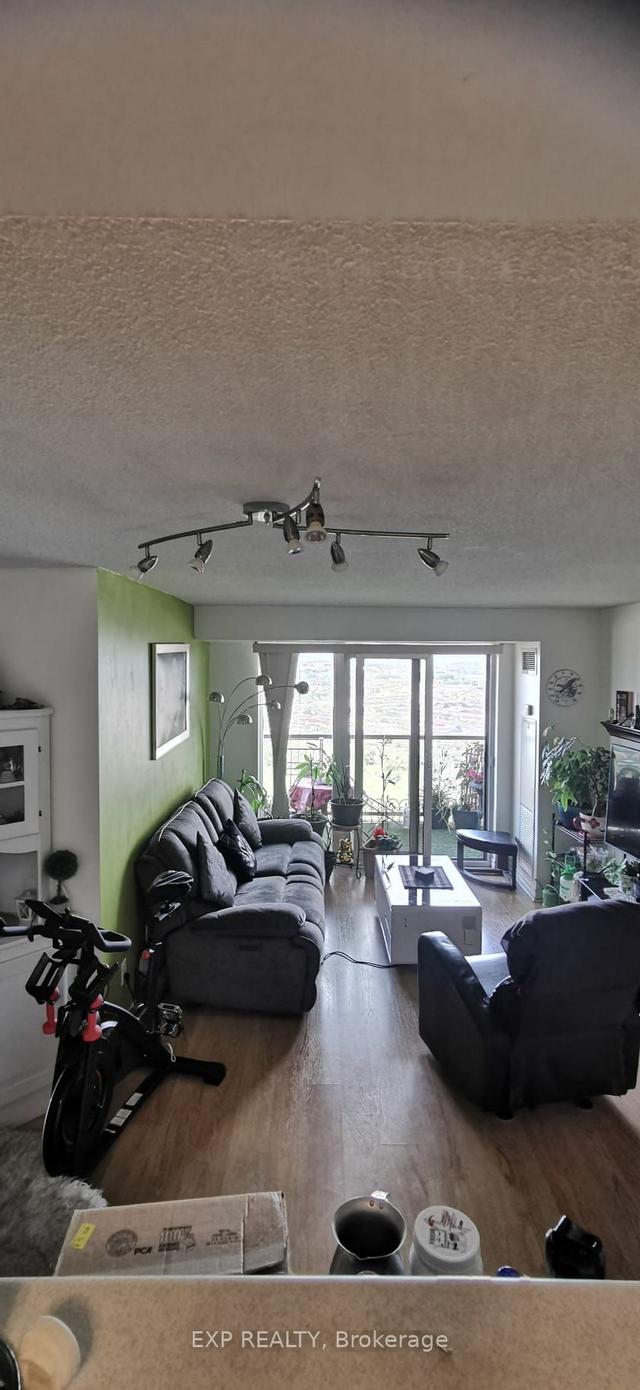 2714 - 710 Humberwood Blvd Blvd, Condo with 2 bedrooms, 2 bathrooms and 1 parking in Toronto ON | Image 6