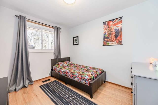 314 Lowther St N, House detached with 3 bedrooms, 2 bathrooms and 3 parking in Cambridge ON | Image 7