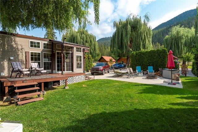 9 - 8216 97a Highway, Home with 1 bedrooms, 1 bathrooms and null parking in North Okanagan F BC | Image 25