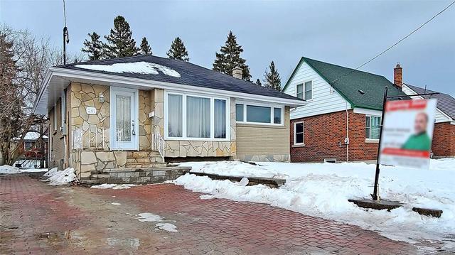 261 Wilson Rd S, House detached with 3 bedrooms, 2 bathrooms and 3 parking in Oshawa ON | Image 12