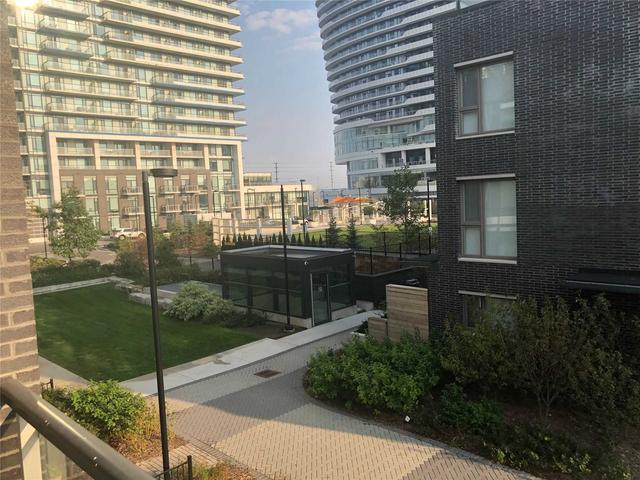 th106 - 2560 Eglinton Ave W, Townhouse with 4 bedrooms, 3 bathrooms and 1 parking in Mississauga ON | Image 39