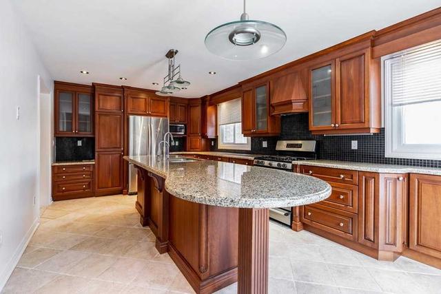 1447 Cooper Crt, House detached with 4 bedrooms, 4 bathrooms and 4 parking in Oakville ON | Image 31