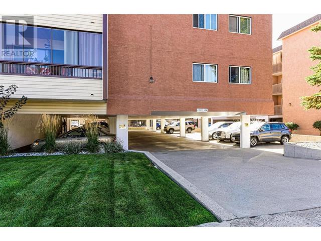 101 - 555 Rowcliffe Avenue, Condo with 1 bedrooms, 1 bathrooms and 1 parking in Kelowna BC | Image 27