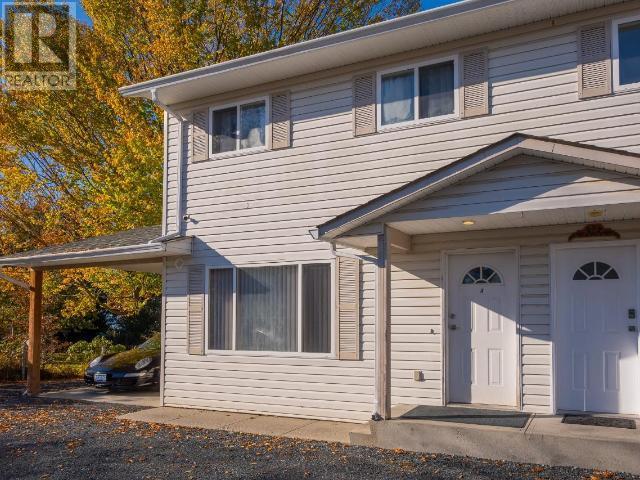 a - 4555 Michigan Ave, House semidetached with 3 bedrooms, 2 bathrooms and null parking in Powell River BC | Image 16