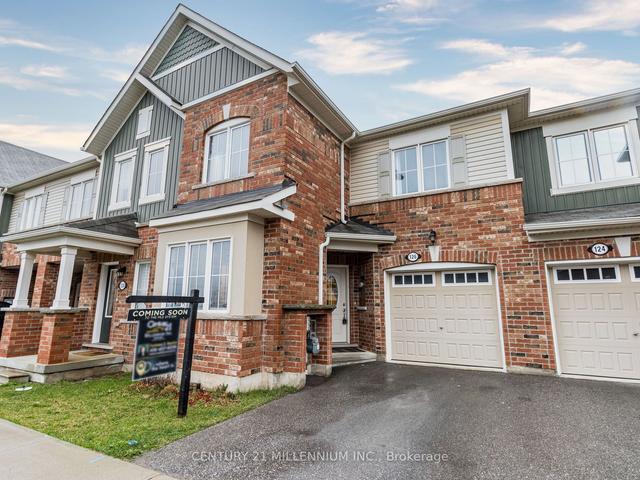 126 Lemieux Crt, House attached with 3 bedrooms, 4 bathrooms and 2 parking in Milton ON | Image 12