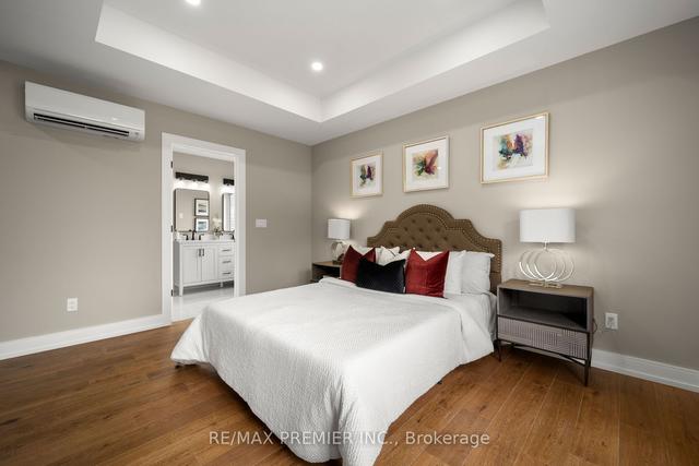 4027 Bloor St W, House detached with 6 bedrooms, 8 bathrooms and 6 parking in Toronto ON | Image 19