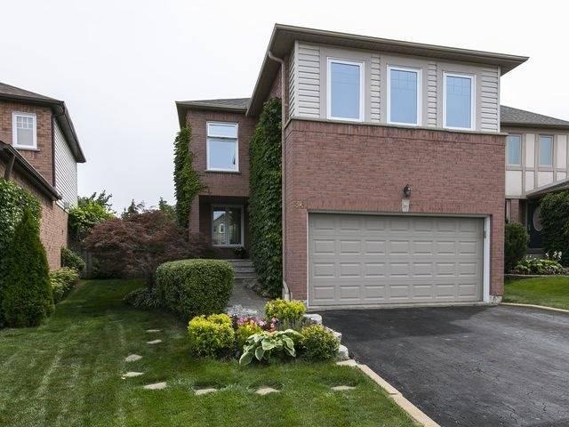86 Newdale Pl, House detached with 3 bedrooms, 3 bathrooms and 2 parking in Brampton ON | Image 1