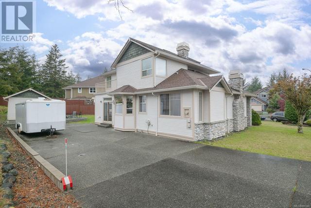 3354 Whitetail Pl, House detached with 3 bedrooms, 3 bathrooms and 6 parking in Nanaimo BC | Image 49