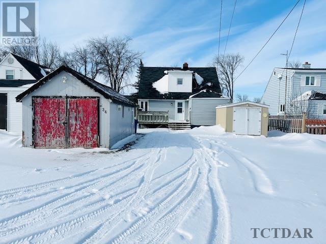 34 Bowman Ave, House detached with 3 bedrooms, 2 bathrooms and null parking in Kapuskasing ON | Image 6