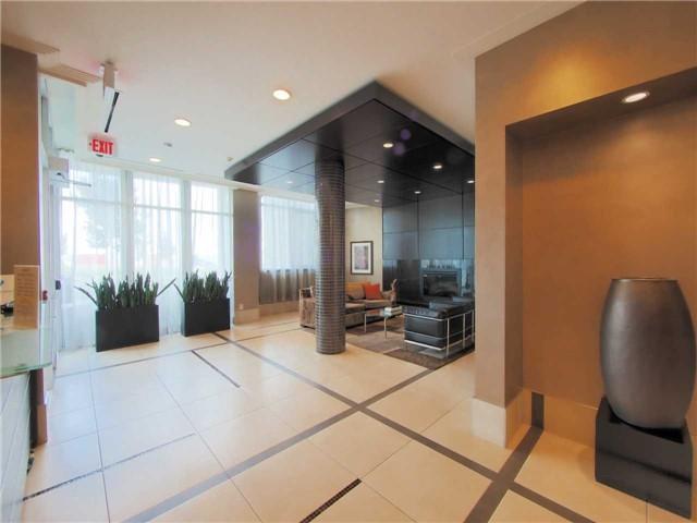 405 - 111 Upper Duke Cres, Condo with 1 bedrooms, 1 bathrooms and 1 parking in Markham ON | Image 3