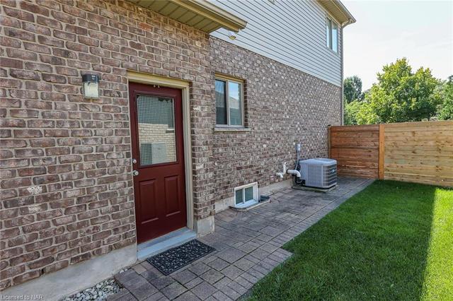 55 Nicholas Drive, House detached with 4 bedrooms, 3 bathrooms and 6 parking in St. Catharines ON | Image 41