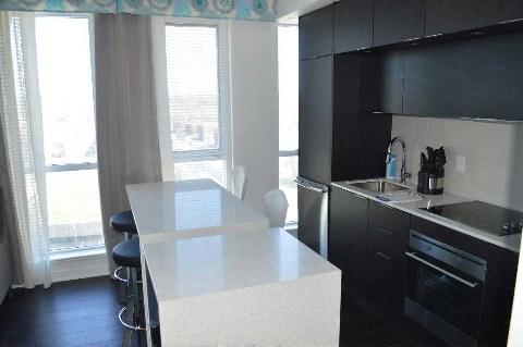 909 - 170 Sumach St, Condo with 2 bedrooms, 2 bathrooms and null parking in Toronto ON | Image 2
