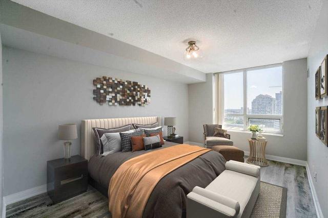 1739 - 35 Viking Lane, Condo with 2 bedrooms, 2 bathrooms and 1 parking in Toronto ON | Image 2