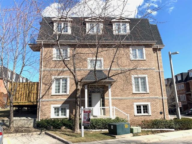 75 - 435 Hensall Circ, Townhouse with 3 bedrooms, 3 bathrooms and 2 parking in Mississauga ON | Image 12