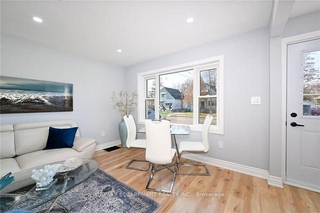 213 East 28th St, House detached with 4 bedrooms, 3 bathrooms and 3 parking in Hamilton ON | Image 40