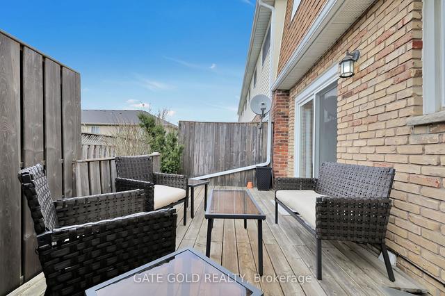 2 - 596 Grey St, Townhouse with 3 bedrooms, 2 bathrooms and 1 parking in Brantford ON | Image 18